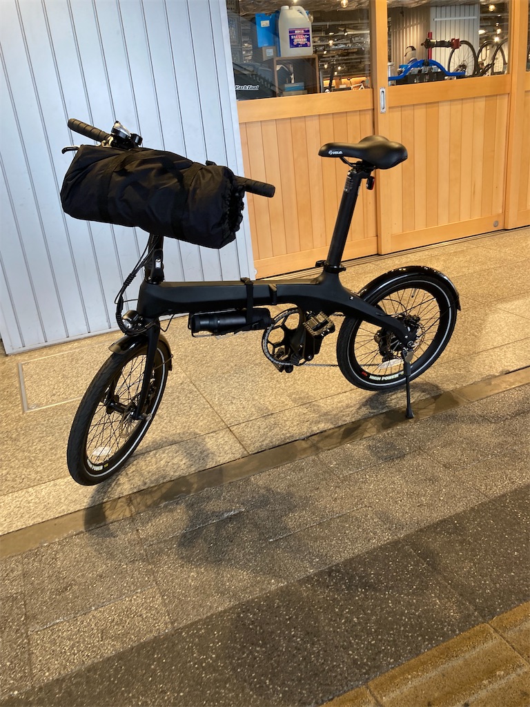 VELMO PEGASUS ブラック 電動アシスト折りたたみ自転車 耐パンク化 電動アシスト自転車に見えない折りたたみ自転車VELMO Pegasus
