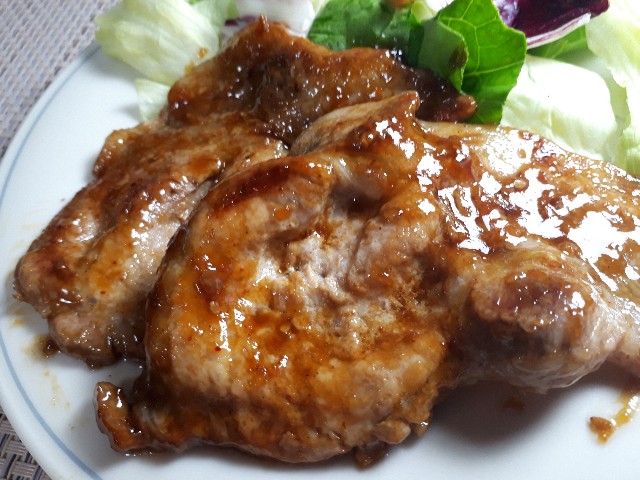 豚のしょうが焼き レシピ カンタン 焼き肉のたれで 誰でも味がブレないよ おしょぶ の と