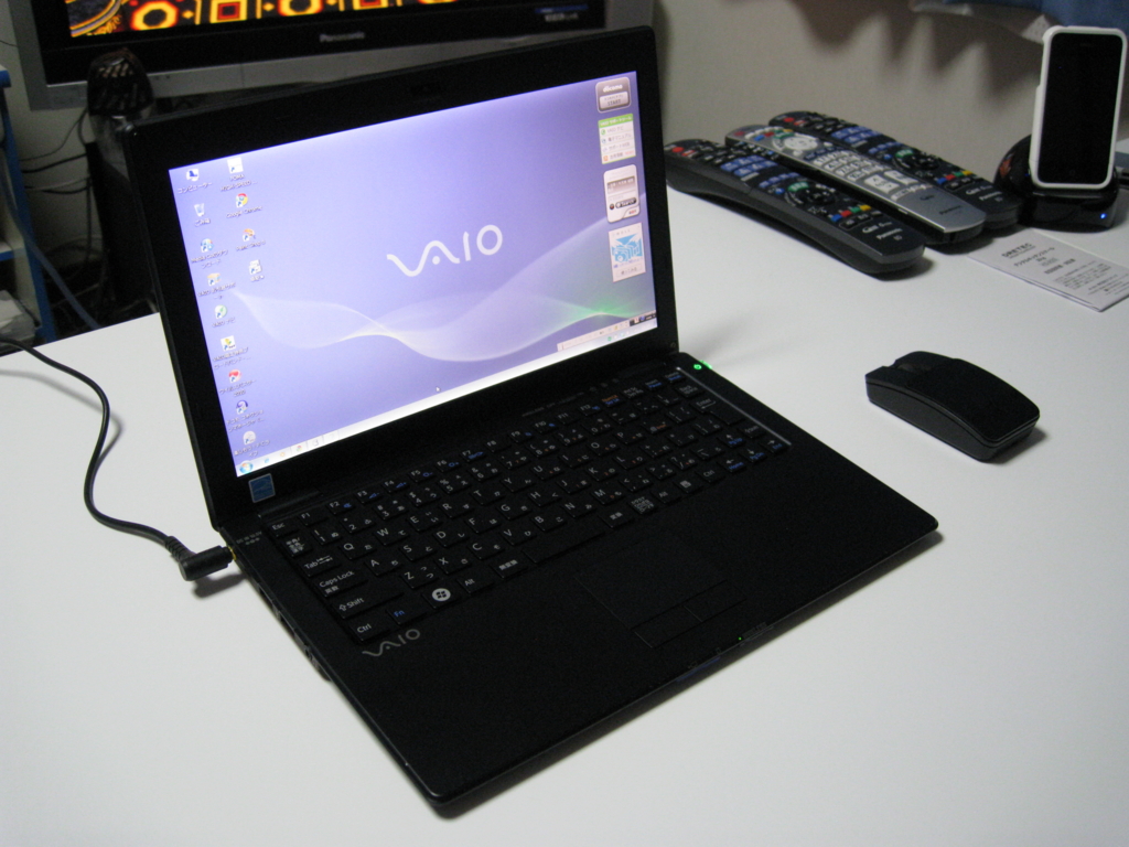 新たに加わったVAIO X