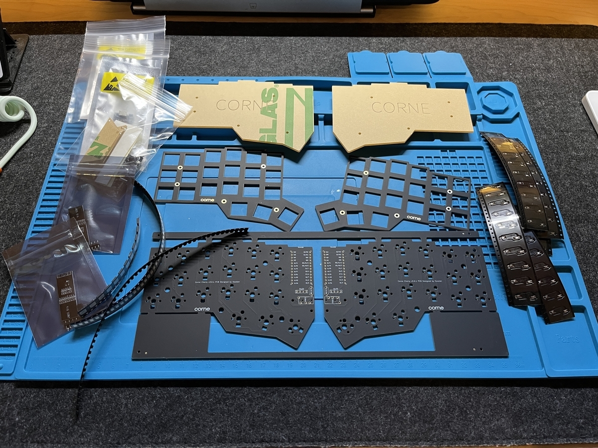 corne v3 cherry 分割型メカニカルキーボード 完成品 キーボードを組み立てるときのメモ(Corne Cherry V3 + Holy