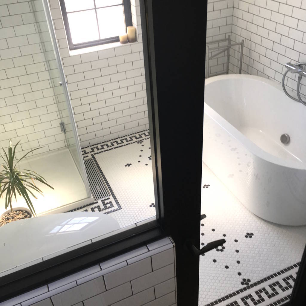 f:id:mashley_slt:20181003225817j:plain f:id:mashley_slt:20181003225817j:plain