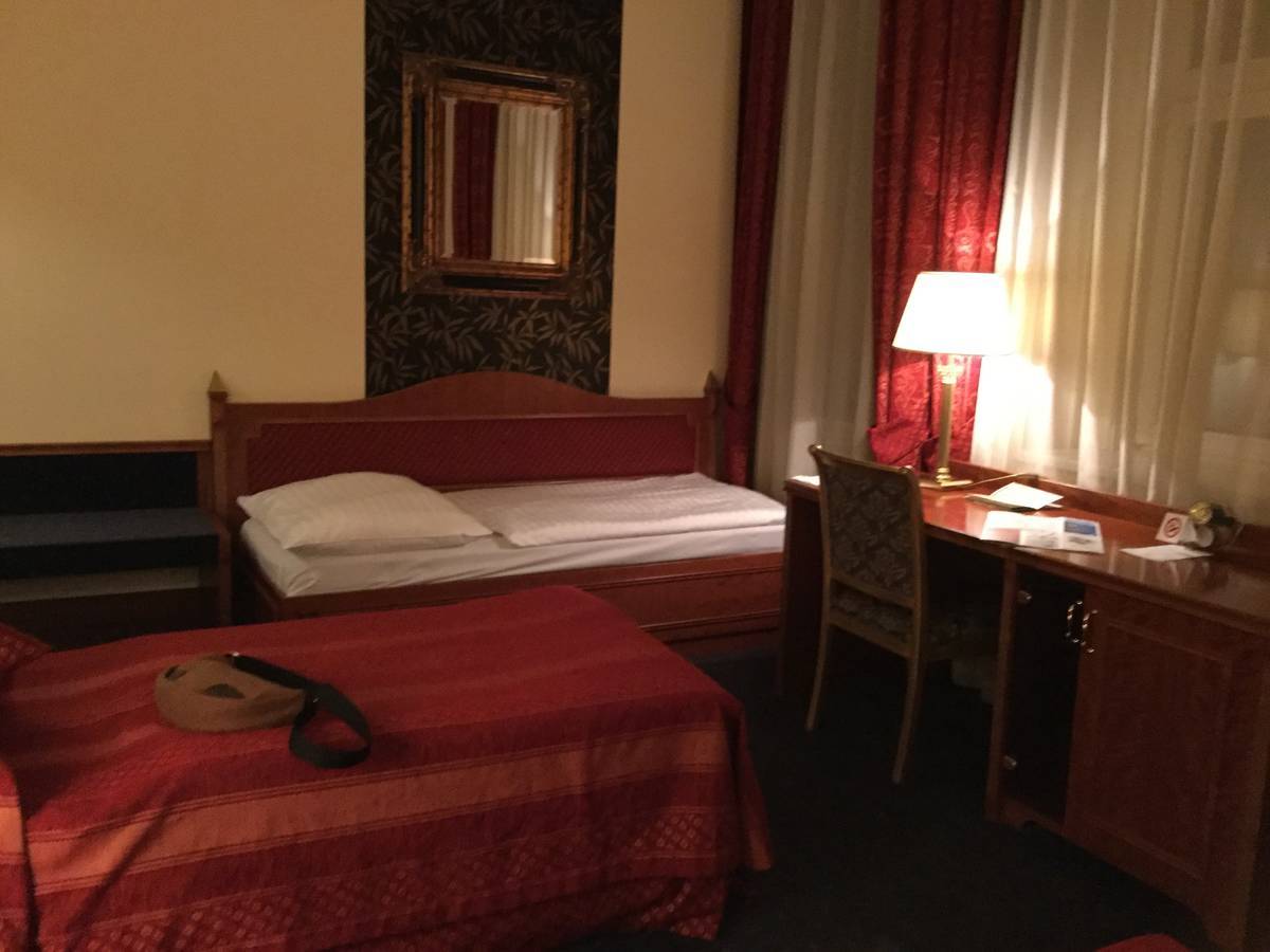 f:id:mashley_slt:20190512231005j:plain f:id:mashley_slt:20190512231005j:plain