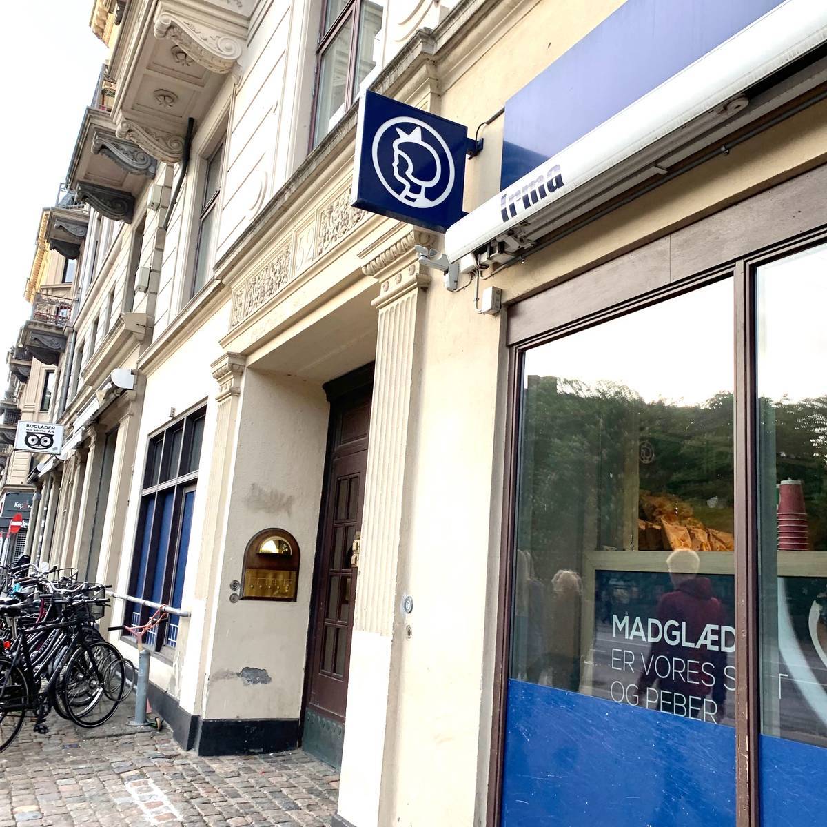 f:id:mashley_slt:20190621004304j:plain f:id:mashley_slt:20190621004304j:plain