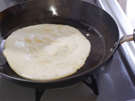 f:id:masked_rider555_2255:20200213133830p:plain トルティーヤを焼く