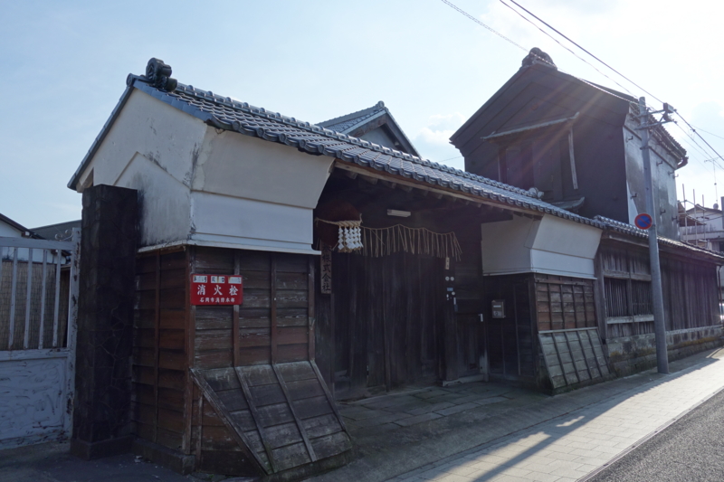 f:id:massneko:20150429155746j:plain f:id:massneko:20150429155746j:plain
