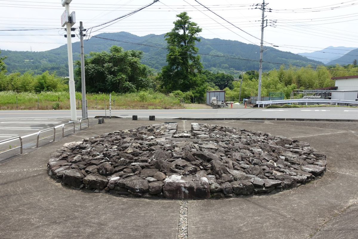 原古墳（鬼石町1号古墳・移築復元） 群馬県藤岡市鬼石 - 墳丘からの眺め