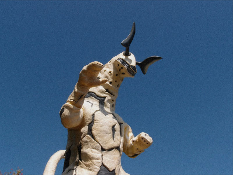 ビリケン　エレキング　組立て　塗装済み　登場シーン　イメージ　ウルトラセブン　 □ビリケン商会 エレキング 完成品４