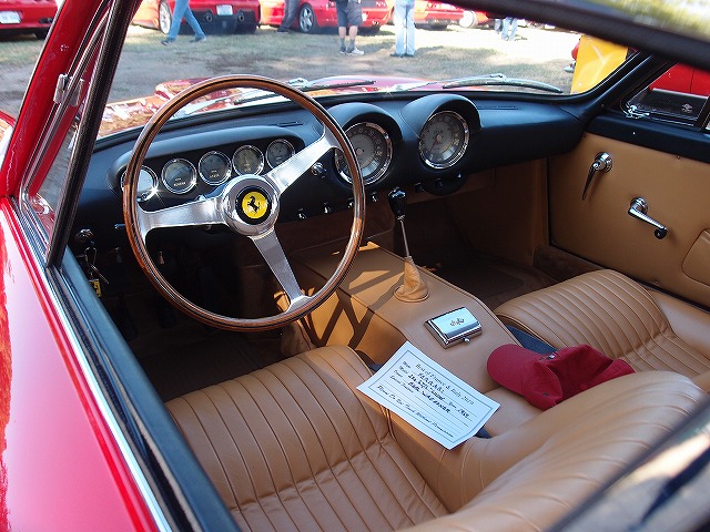 イタリア車の続き、Ferrari、Lamborghini、Maseratiなど、豪華な