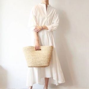 金麦 戸田恵梨香 衣装 Cmで着用の服のブランドは ワンピース パーカー 着物など Fashion Express