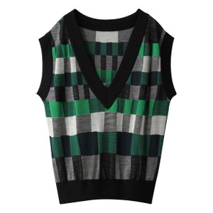 チェック柄ベスト