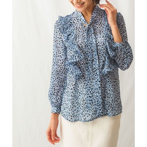 ドット柄ボウタイブラウス