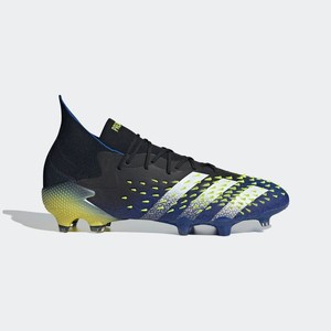 サッカースパイク