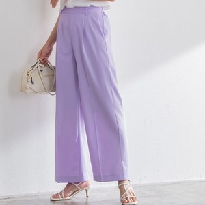 ラベンダーのパンツ