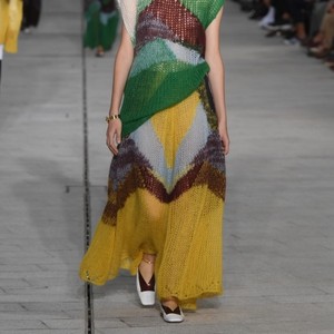 ニットスカート