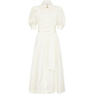 白いワンピース