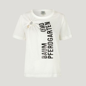 ロゴTシャツ