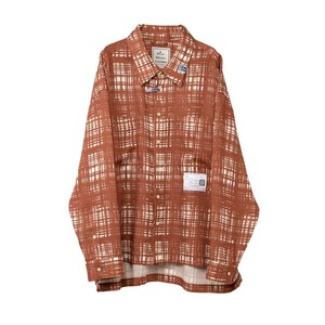 チェック柄シャツ