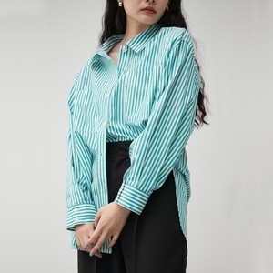 ストライプ柄シャツ