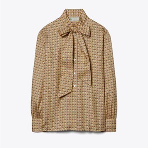 【橋本環奈さん着用 王様に捧ぐ薬指】フラワー刺繍フレアワンピース Fashion Express on X