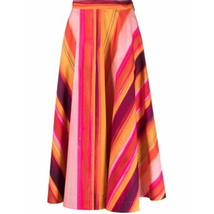 ストライプスカート