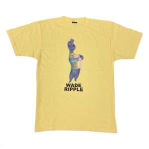 イエローのTシャツ