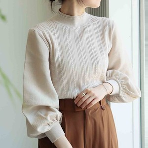 異素材ドッキングトップス