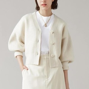 ショート丈カーディガン