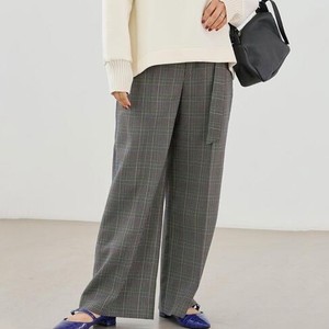 チェック柄パンツ