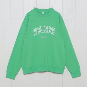 グリーンのＴシャツ
