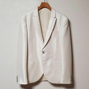 白いタキシード 白いタキシード