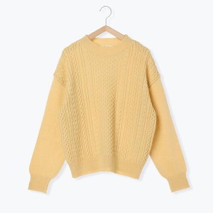 イエローのケーブルニット イエローのケーブルニット