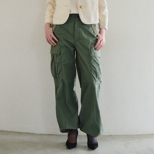 カーゴパンツ
