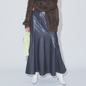 黒いフェイクレザースカート 黒いフェイクレザースカート