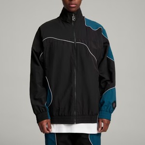 PUMAのトップス