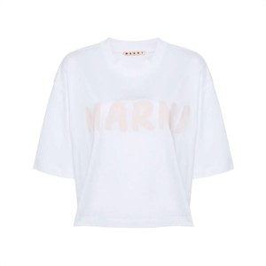 ショート丈のロゴTシャツ ショート丈のロゴTシャツ