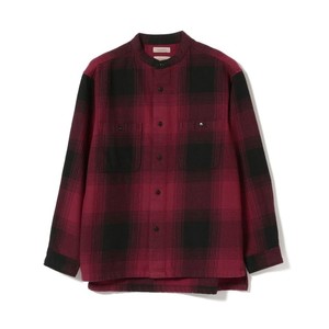 チェック柄シャツ