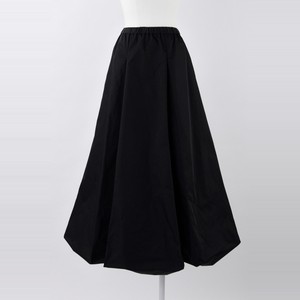 黒いスカート