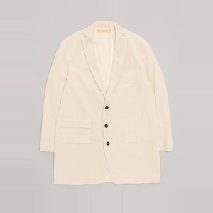 白いジャケット