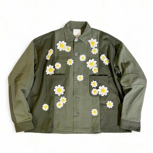 花柄シャツ