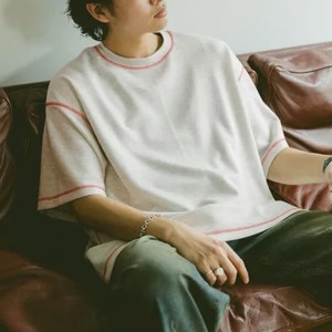 ステッチTシャツ