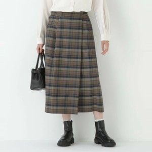 チェック柄スカート
