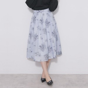 花柄スカート