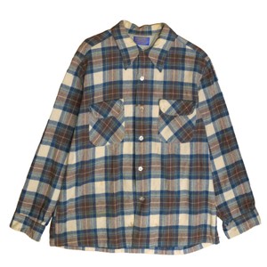チェック柄シャツ