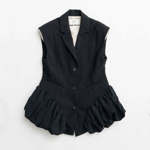 黒いジレ 黒いジレ