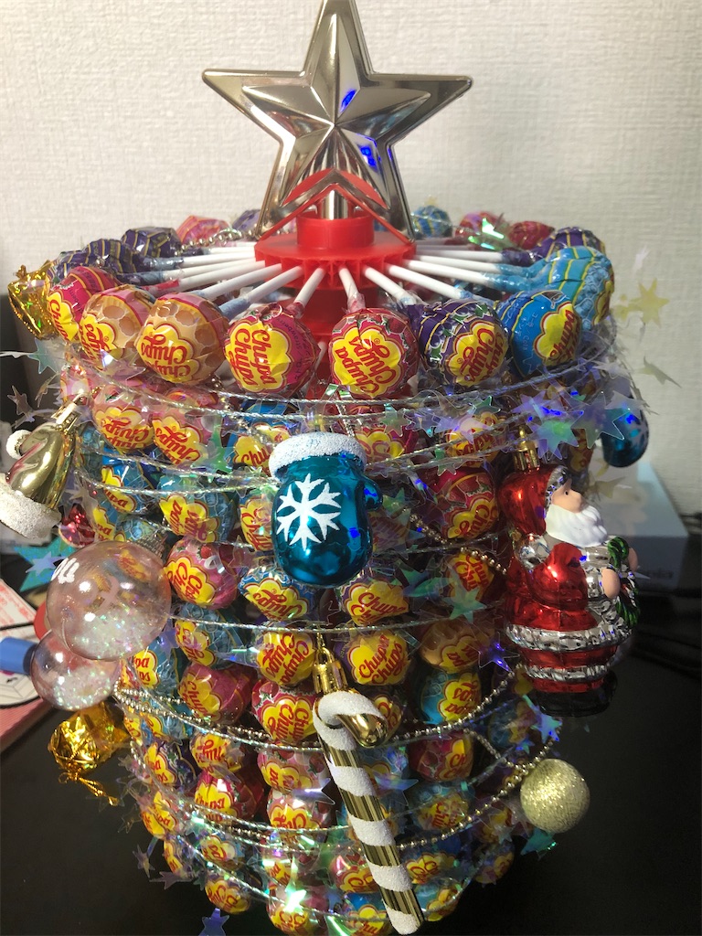 クリスマスツリーをあのお菓子で代用してみた - あみゅるの森羅万象メモ帳