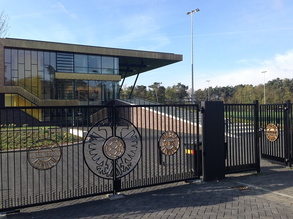 f:id:matottorix:20160104220740j:plain f:id:matottorix:20160104220740j:plain