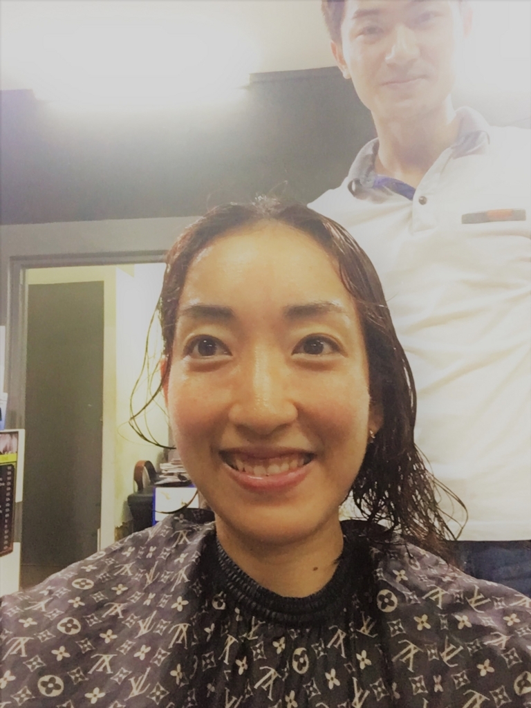 Week6 フィジーで女性が髪を切るとどうなるか Besitos Week6 フィジーで女性が髪を切るとどうなるか Besitos