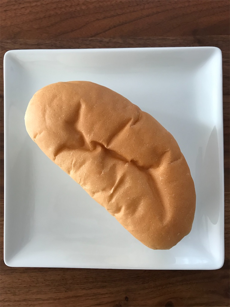 北区 でぶぱん 規格外ボディ 福田パンを肥えるコッペパン 何か食べつつ急いでゐる 北区 でぶぱん 規格外ボディ 福田パンを肥えるコッペパン 何か食べつつ急いでゐる