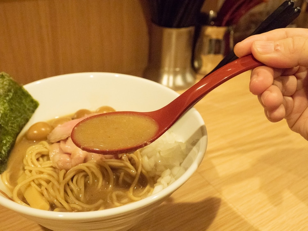 ワタリガニのうま味をトロトロ濃縮 Crab台風 の 蟹とんこつラーメン は麺と雑炊で2度ハマる 別視点ガイド メシ通 ホットペッパーグルメ ワタリガニのうま味をトロトロ濃縮 Crab台風 の 蟹とんこつラーメン は麺と雑炊で2度ハマる 別視点ガイド メシ通 ホットペッパーグルメ