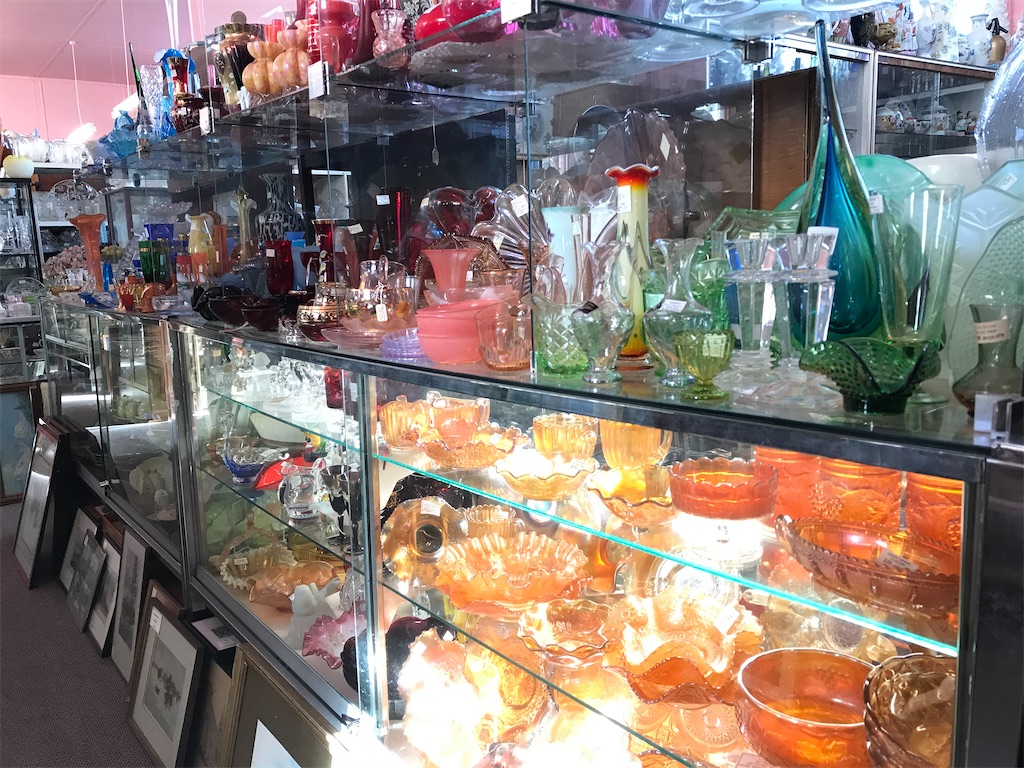 アンティークショップ【Ulverstone】 ぼやぼやと生きている。